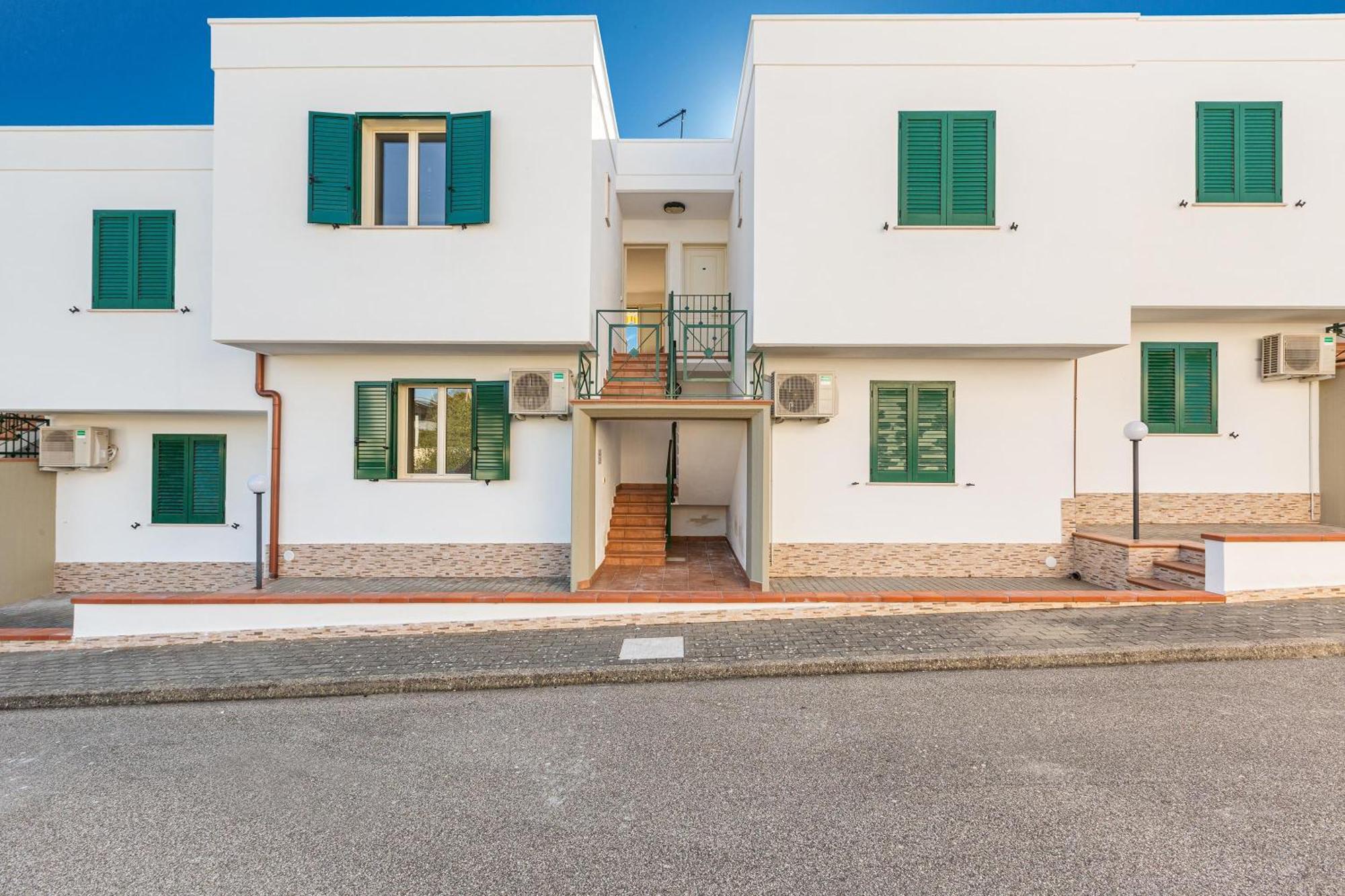 Blusea Beach Apartments San Pietro in Bevagna Exterior foto