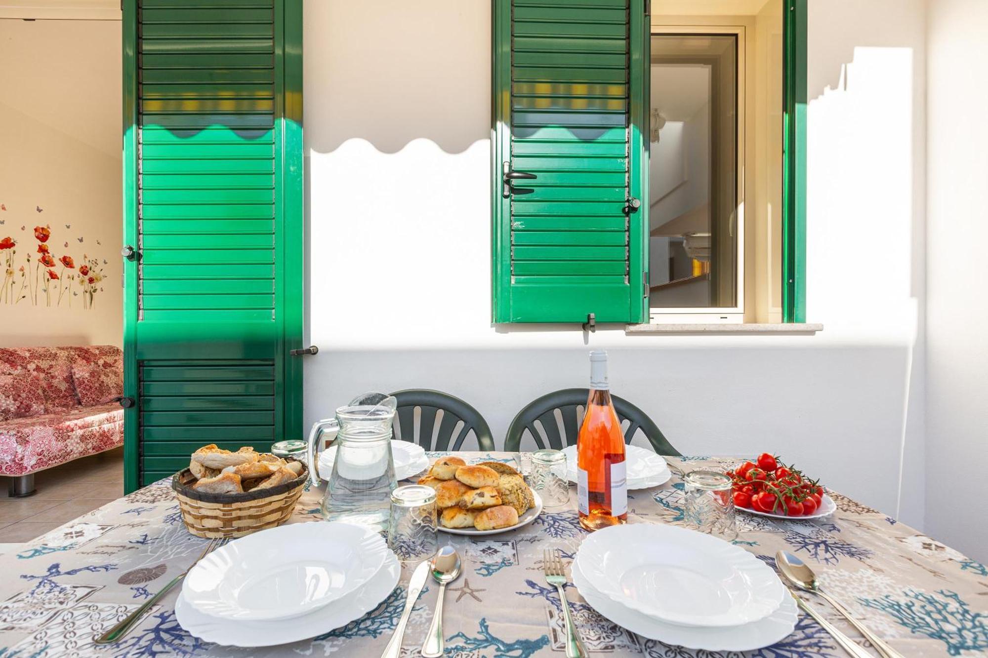 Blusea Beach Apartments San Pietro in Bevagna Exterior foto
