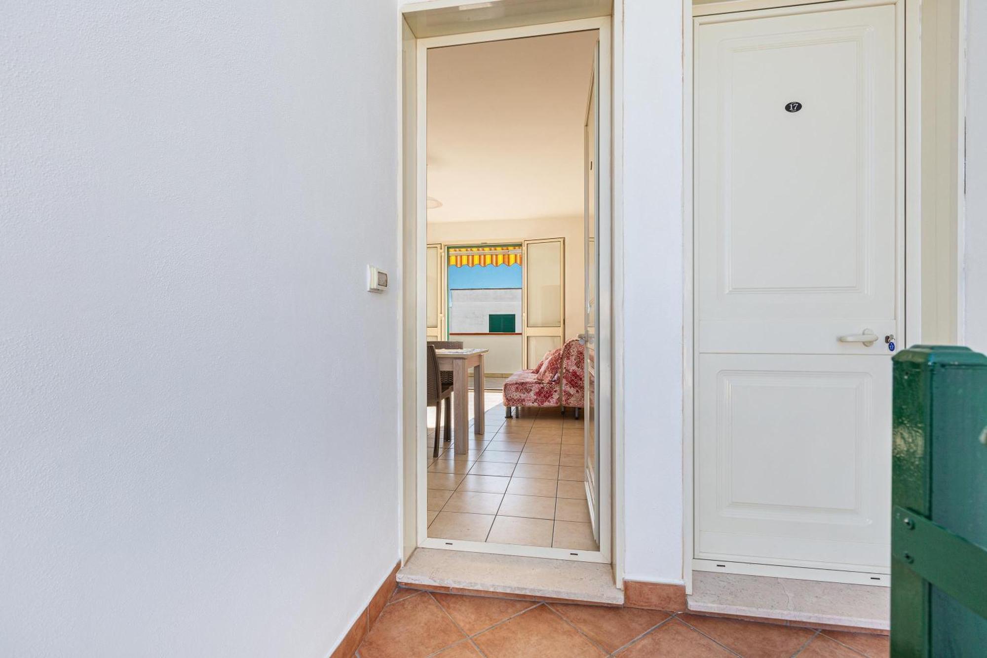 Blusea Beach Apartments San Pietro in Bevagna Exterior foto
